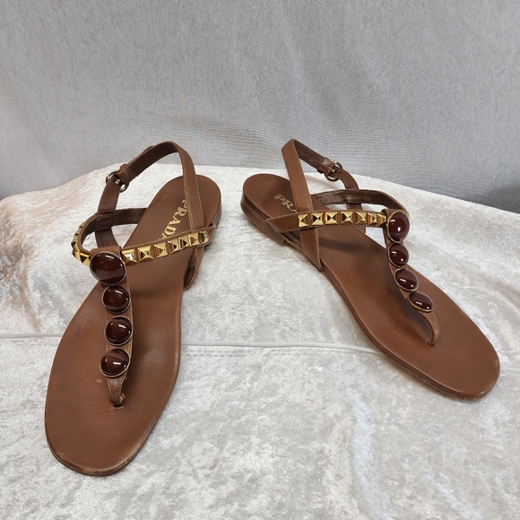 Prada Brown Jeweled Embellished Thong Sandals Size 41 US size 11 Authentic! - Picture 1 of 7
